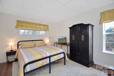 308 Lakeview Dr, Deep Gap, NC 28618 photo 12