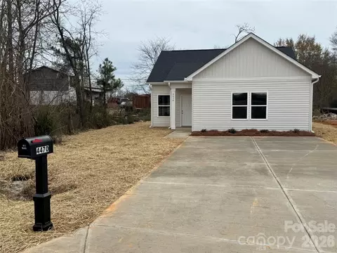 4470 Kingsbury Dr, Midland, NC 28107