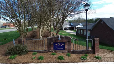 3870 Sage Ct, Denver, NC 28037