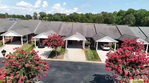 View/Area - 3870 Sage Ct, Denver, NC 28037 photo 2 of 7