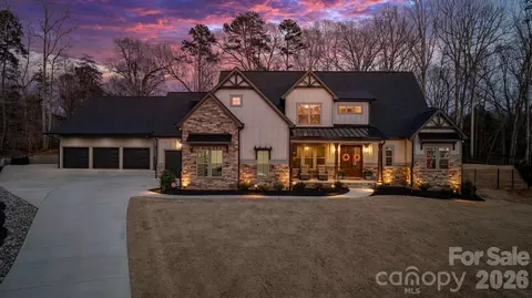 7269 Savannah Ct, Denver, NC 28037