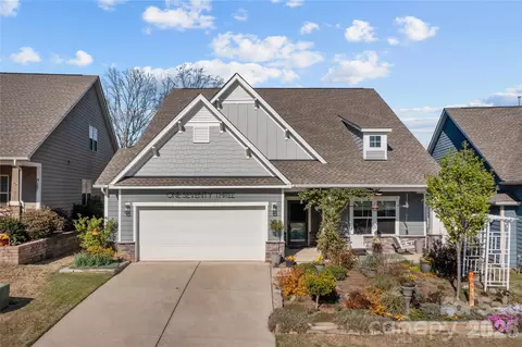 173 Canada Dr, Statesville, NC 28677