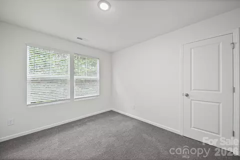 Bedroom - 15 Th Ne Ave NE, Conover, NC 28613 photo 7 of 8
