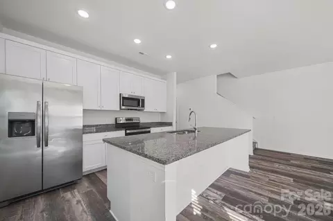 Other - 15 Th Ne Ave NE, Conover, NC 28613 photo 8 of 24