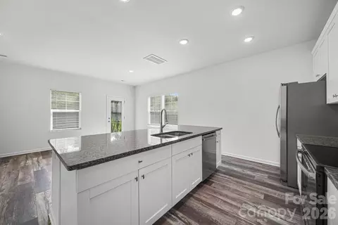 Other - 15 Th Ne Ave NE, Conover, NC 28613 photo 3 of 24