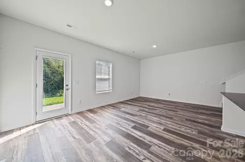 Living - 15 Th Ne Ave NE, Conover, NC 28613 photo 3 of 3