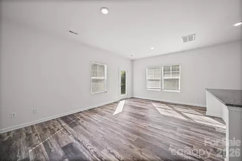 Living - 15 Th Ne Ave NE, Conover, NC 28613 photo 1 of 3