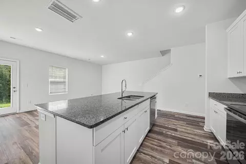 Other - 15 Th Ne Ave NE, Conover, NC 28613 photo 16 of 24