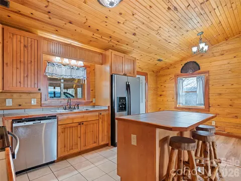 425 Rustic Ridge Dr, Canton, NC 28716 photo 24