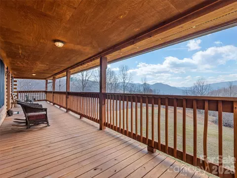 425 Rustic Ridge Dr, Canton, NC 28716 photo 14