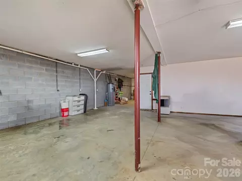 425 Rustic Ridge Dr, Canton, NC 28716 photo 38