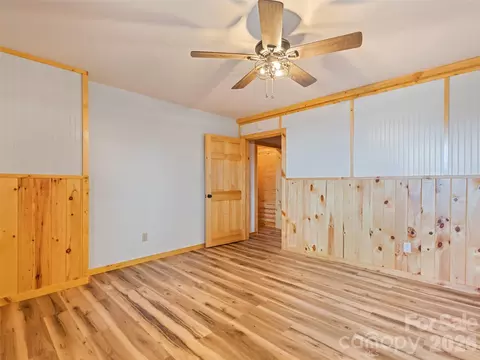 425 Rustic Ridge Dr, Canton, NC 28716 photo 37