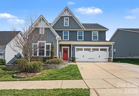 12607 Es Draper Dr, Huntersville, NC 28078