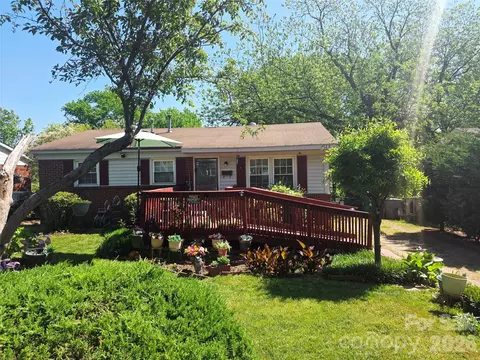 4920 Winchester St, Charlotte, NC 28208