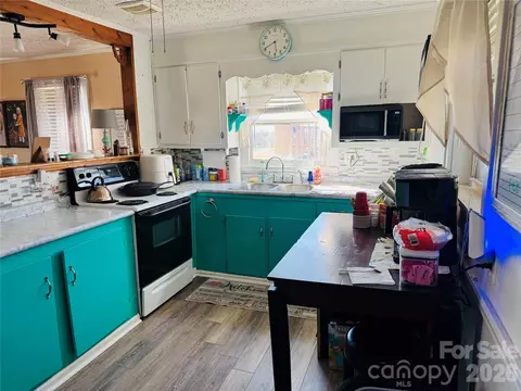 Kitchen - 824 Baxter Rd, Cherryville, NC 28021 photo 1 of 2