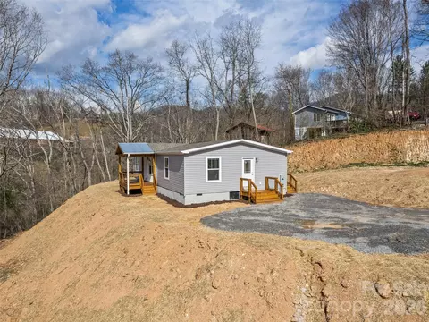 Other - 101 Geiranger Dr, Clyde, NC 28721 photo 2 of 7