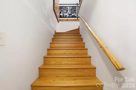 Entry Way - 2043 Standing Timber Rd, Lancaster, SC 29720 photo 3 of 3