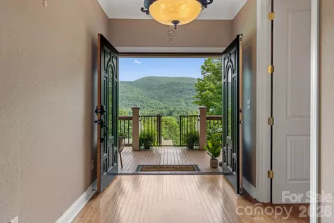 Entry Way - 6 Grouse Ter, Fairview, NC 28730 photo 1 of 2