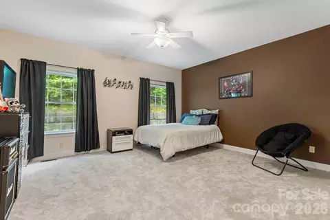 Bedroom - 6 Grouse Ter, Fairview, NC 28730 photo 4 of 5