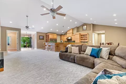 Living - 6 Grouse Ter, Fairview, NC 28730 photo 3 of 3