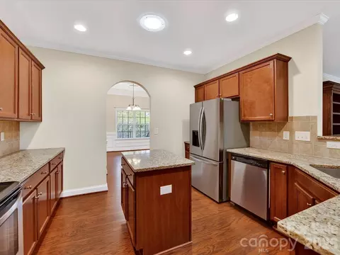 Kitchen - 21277 Summerbrook Dr, Cornelius, NC 28031 photo 1 of 1