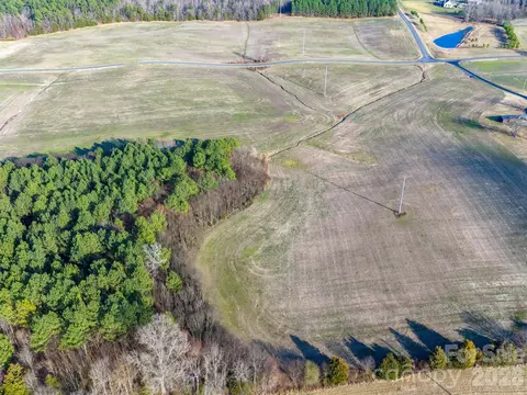 4794 Cauble Rd, Mount Pleasant, NC 28124