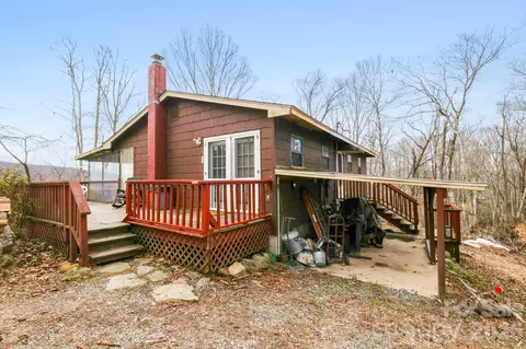 509 High Top Dr, Fletcher, NC 28732