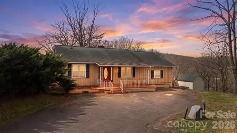 3920 Bryson City Rd, Franklin, NC 28734