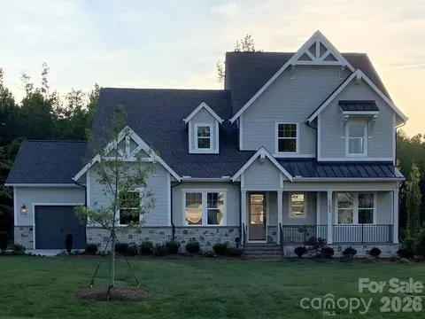 1002 Kingbird 7 Ln #7, Clover, SC 29710