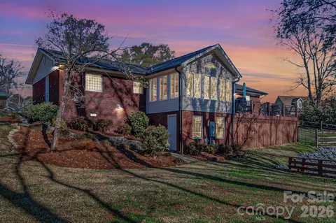 572 Acorn Acres Rd, Norwood, NC 28128