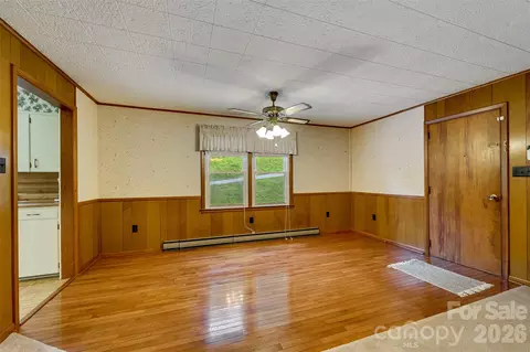 Living - 144 Cherry St, Sylva, NC 28779 photo 3 of 5
