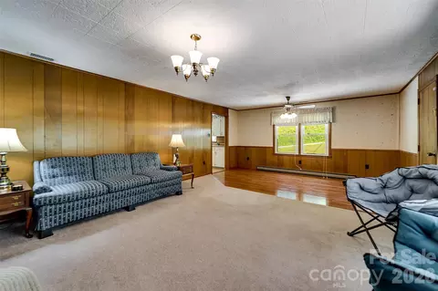 Living - 144 Cherry St, Sylva, NC 28779 photo 4 of 5