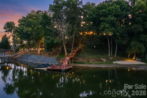 9067 Tulagi Ct, Fort Mill, SC 29708