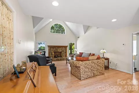 Living - 4711 Duncan Rd, Monroe, NC 28110 photo 1 of 4