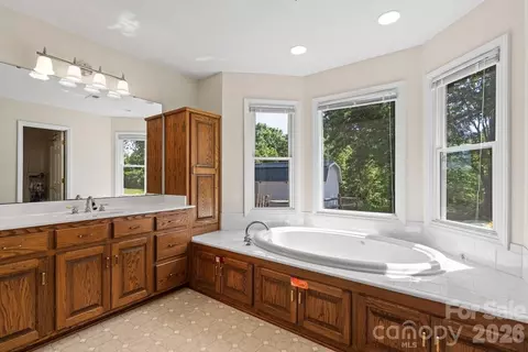 Bath - 4711 Duncan Rd, Monroe, NC 28110 photo 1 of 3