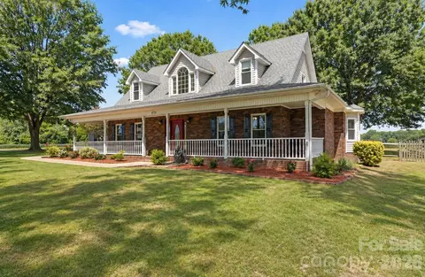 Exterior - 4711 Duncan Rd, Monroe, NC 28110 photo 2 of 6