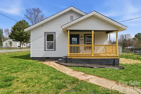 512 3rd St, Stanley, NC 28164