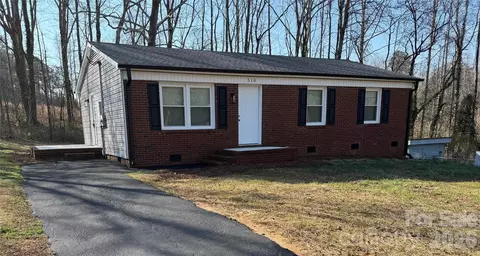 510 Belfast Dr, Gastonia, NC 28052