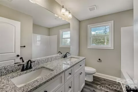 Bath - 600 Bethpage Rd, Kannapolis, NC 28081 photo 1 of 2