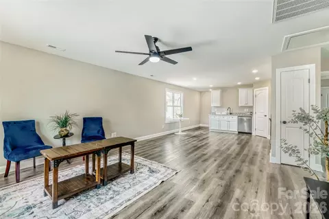Living - 602 Bethpage Rd, Kannapolis, NC 28081 photo 1 of 2