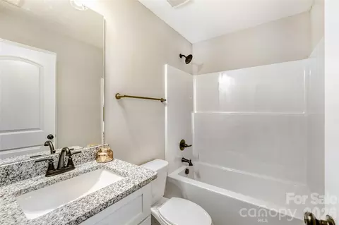 Bath - 602 Bethpage Rd, Kannapolis, NC 28081 photo 2 of 2