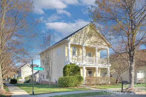 9623 Denbolme St, Huntersville, NC 28078