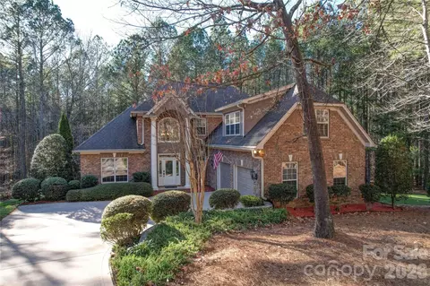 4763 River Hills Dr, Denver, NC 28037