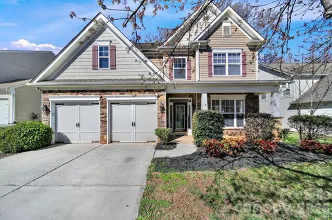 9911 Seven Oaks Dr, Charlotte, NC 28215