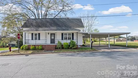 901 Mill St, Albemarle, NC 28001