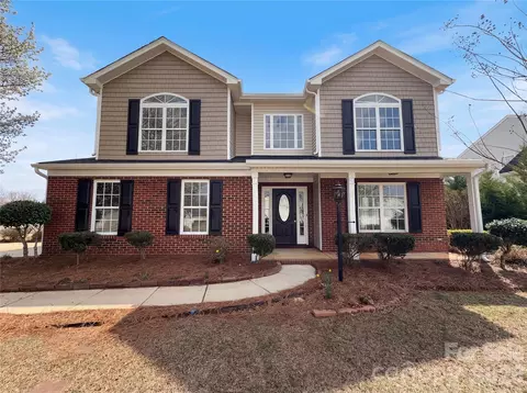 304 Valerie Dr, Lincolnton, NC 28092