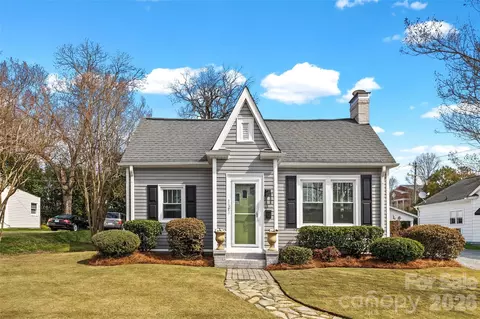 131 Academy St, Fort Mill, SC 29715