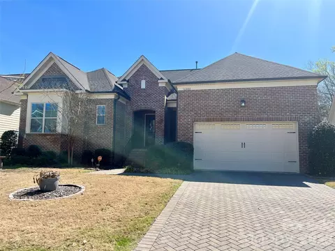 16408 Cozy Cove Rd, Charlotte, NC 28278