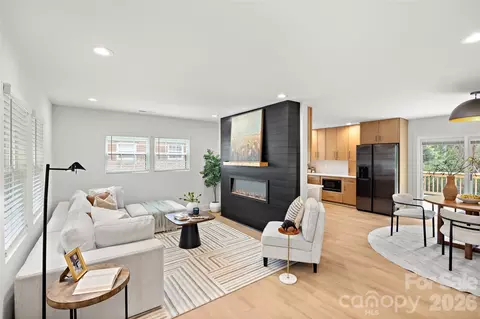 2000 Kilborne Dr, Charlotte, NC 28205