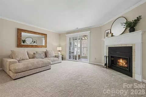 8217 Pineville Matthews H Rd #H, Charlotte, NC 28226